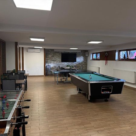 וגיירסקה גורקה Hotel Beskidian מראה חיצוני תמונה
