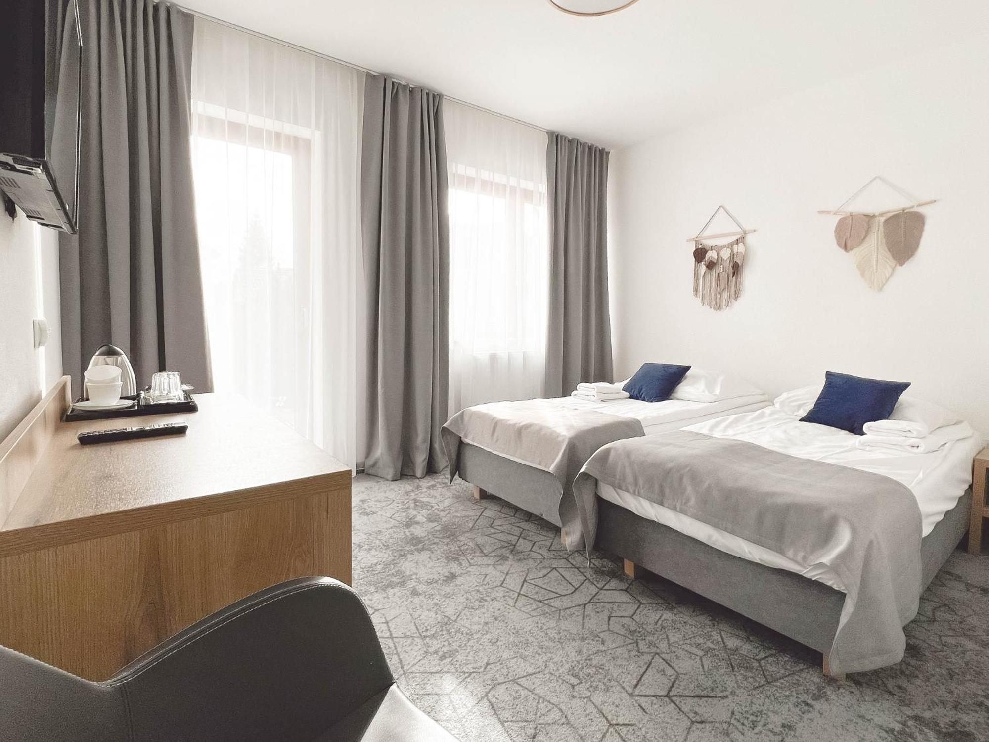 וגיירסקה גורקה Hotel Beskidian מראה חיצוני תמונה