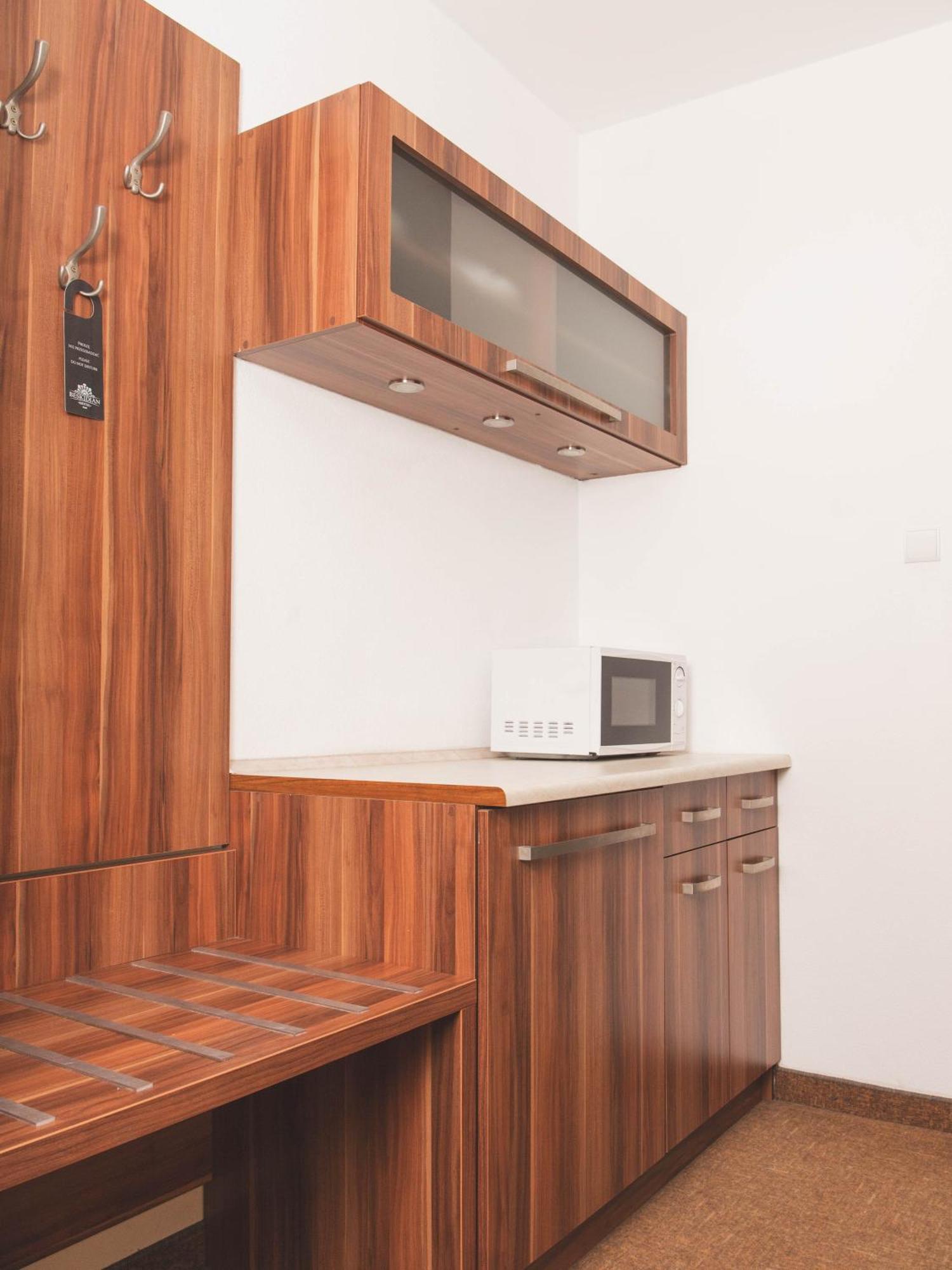 וגיירסקה גורקה Hotel Beskidian מראה חיצוני תמונה